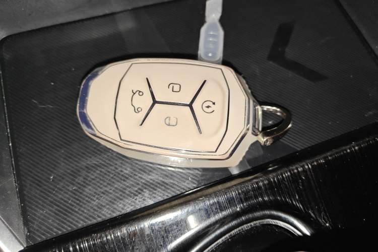 Used Lynk & Co 01 2017 2.0T Two-Wheel Drive Pro Edition
