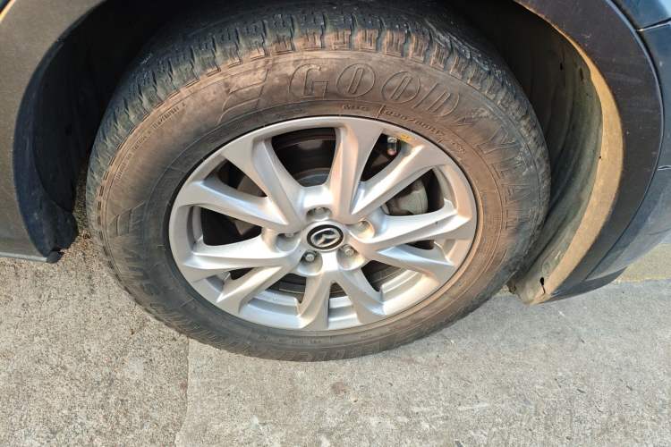 Used Mazda CX-4 2018 2.0L Automatic Two-Wheel Drive Blue Sky Exploration Version China V Standard