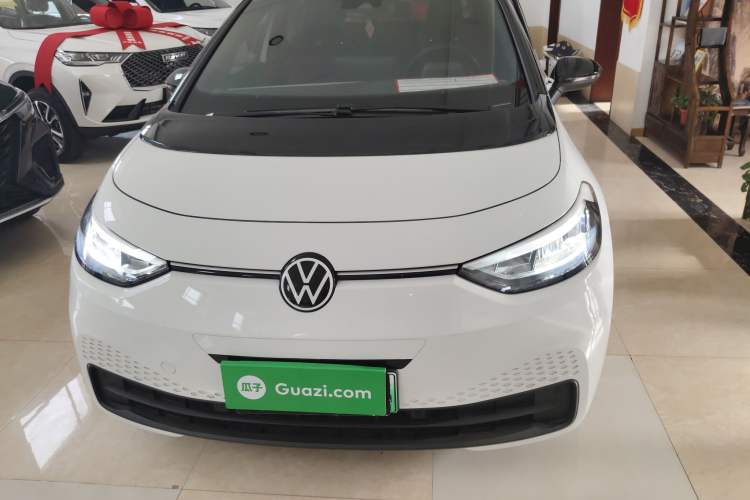 Used Volkswagen ID.3 2025 Smart Version Pure & Intelligent Enjoyment Edition
