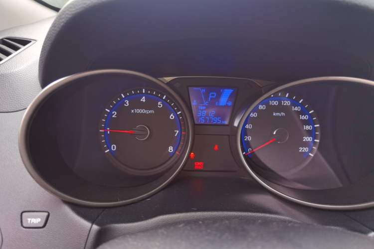 Used Hyundai ix35 2010 2.0L Automatic Two-Wheel Drive Elite Edition GLS
