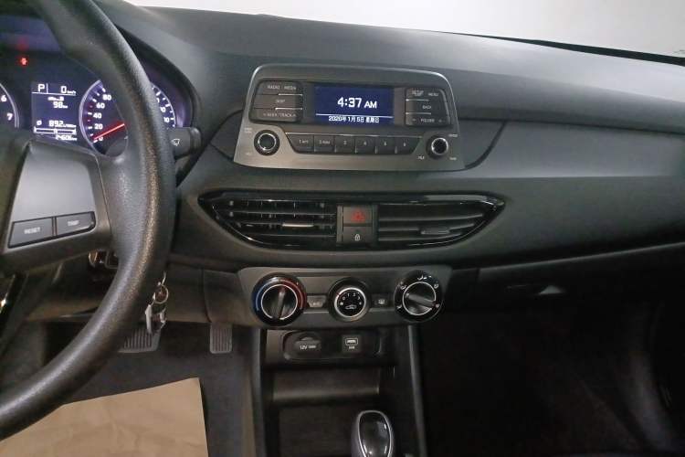 Used Hyundai Celesta 2020 1.6L Automatic GL Enjoyable Edition