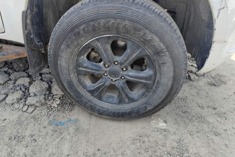 Used Nissan Navara 2017 2.5L Automatic 4x4 Luxury Edition QR25