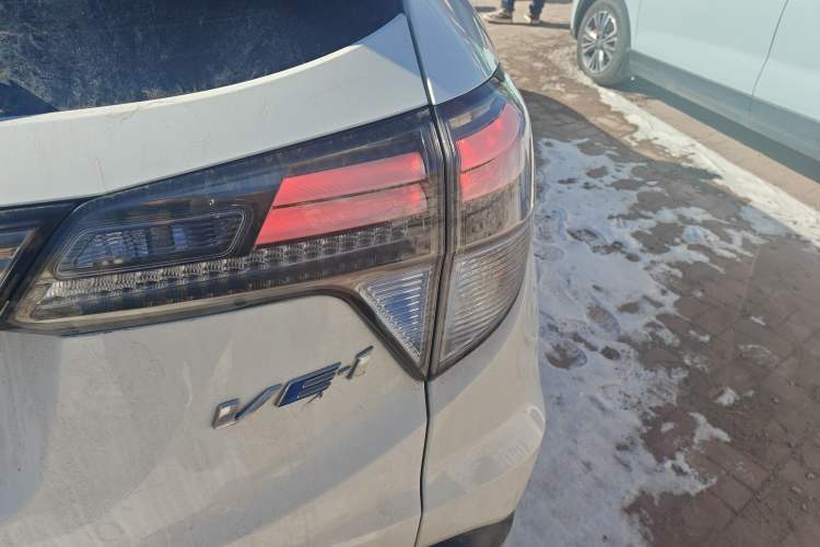 Used Everus VE-1 2021 Travel Edition
