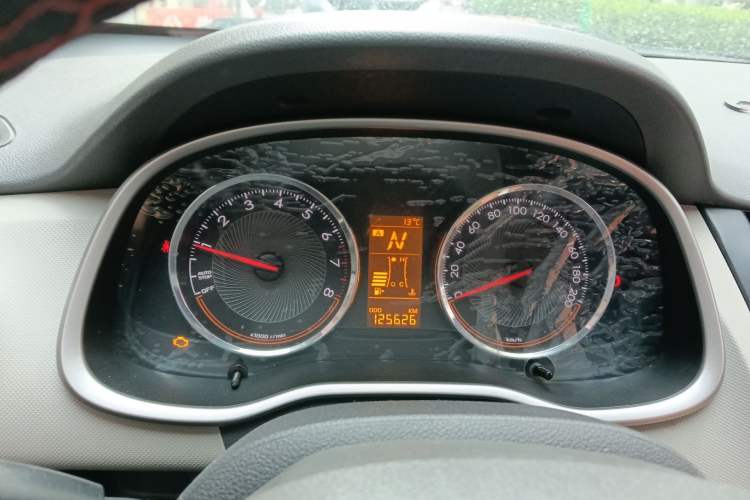 Used Chevrolet Sail 2015 Sail 3 1.3L AMT Ideal Edition