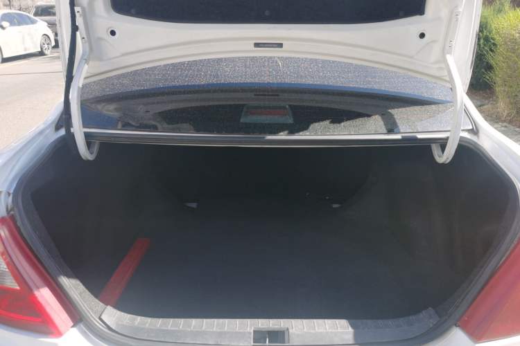 Used BYD F3 2015 Energy-Saving Edition 1.5L Manual Luxury Model