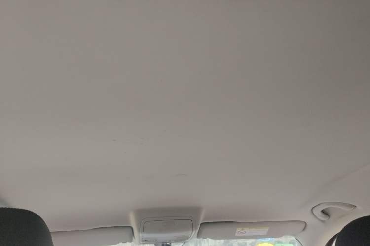 Used Volkswagen Tiguan 2015 1.8TSI Automatic All-Wheel Drive Comfort Edition Headliner