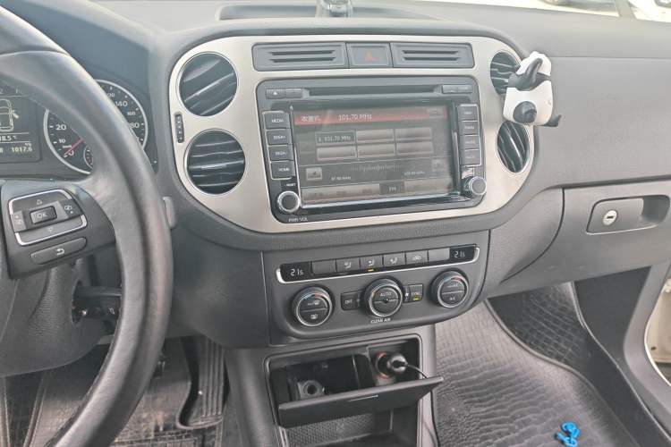 Used Volkswagen Tiguan 2016 300TSI Automatic All-Wheel Drive Fashion Vision Edition
