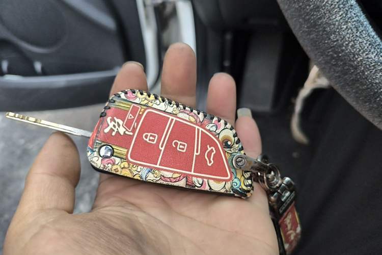 Used Kia K3 2015 1.6L Manual GL
