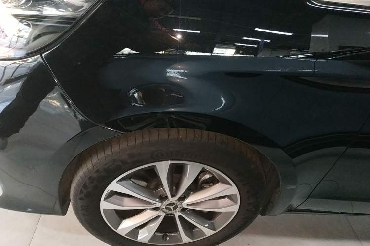 Used Mercedes-Benz V-Class 2022 V 260 Avantgarde Edition