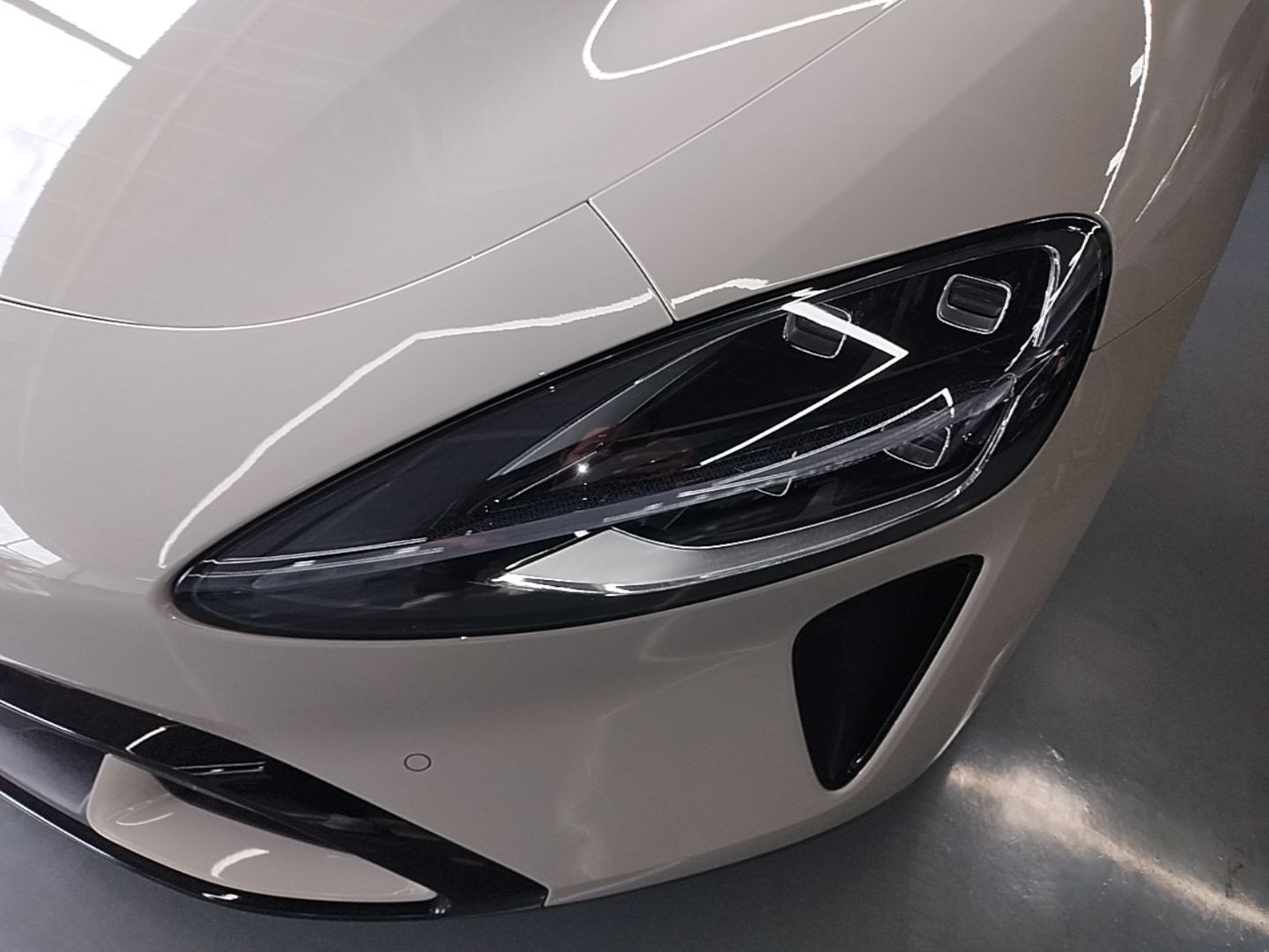 Xiaomi Auto SU7 2024 Four-Wheel Drive Ultra-Long Range Advanced Intelligent Driving Max Edition — снимка 8
