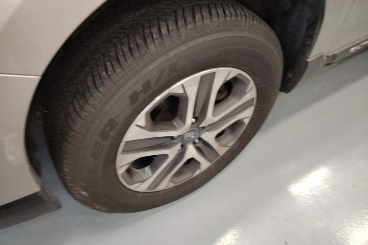 Used Subaru Outback 2020 2.5i Classic Edition Exterior 4