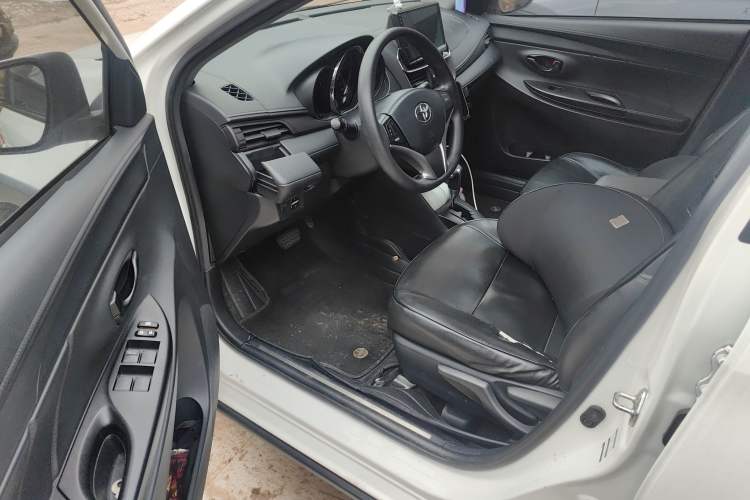 Used Toyota YARiS L Zhi Xuan 2022 X-Trail 1.5L CVT Leading PLUS Edition