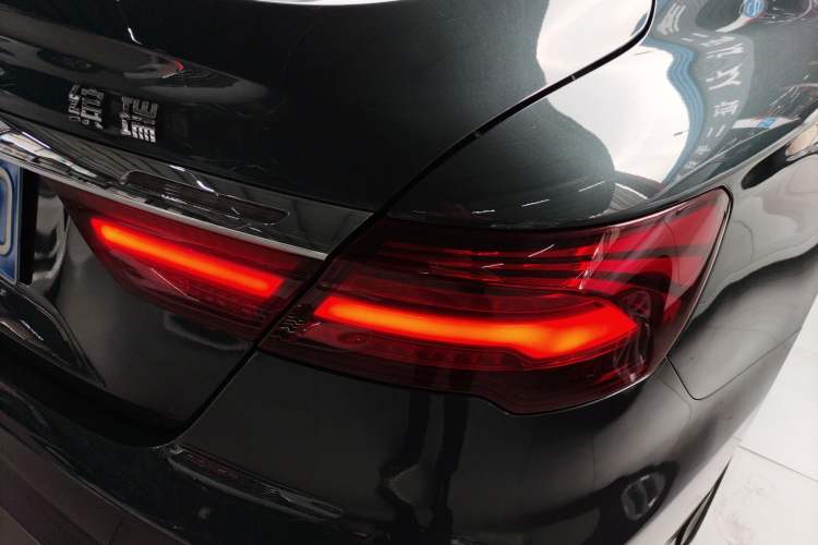 Used Geely Auto Binray 2018 14T CVT Binyi Edition
