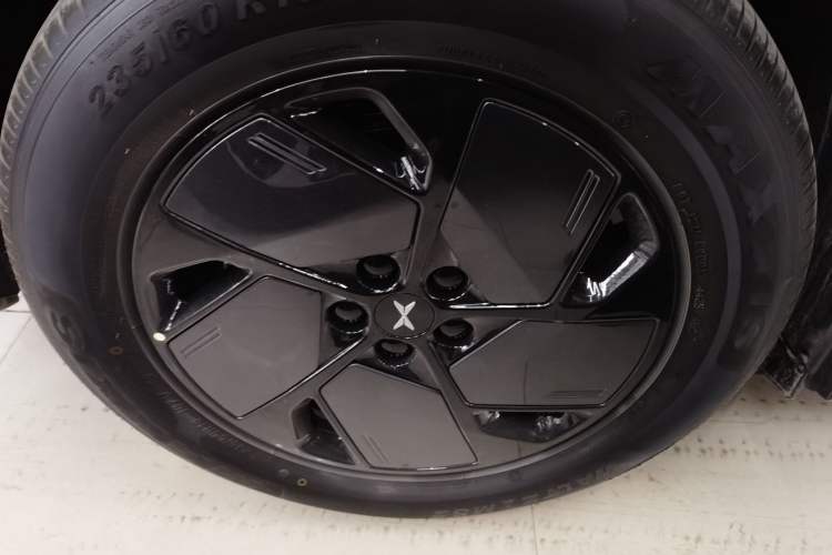 Used XPeng G6 2025 625 Long-Range Max Tech Edition Right Rear Wheel Hub