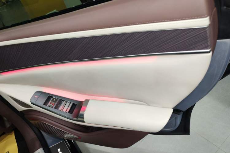 Used Denza Z9GT 2024 1100 Four-Wheel Drive Ultra Version