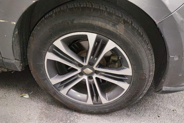 Used BORGWARD BX7 2016 28T Two-Wheel Drive Luxury Version 5 Seats