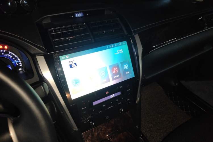 Used Toyota Camry 2016 2.0G 10th Anniversary Leading Edition Audio And AC Panel