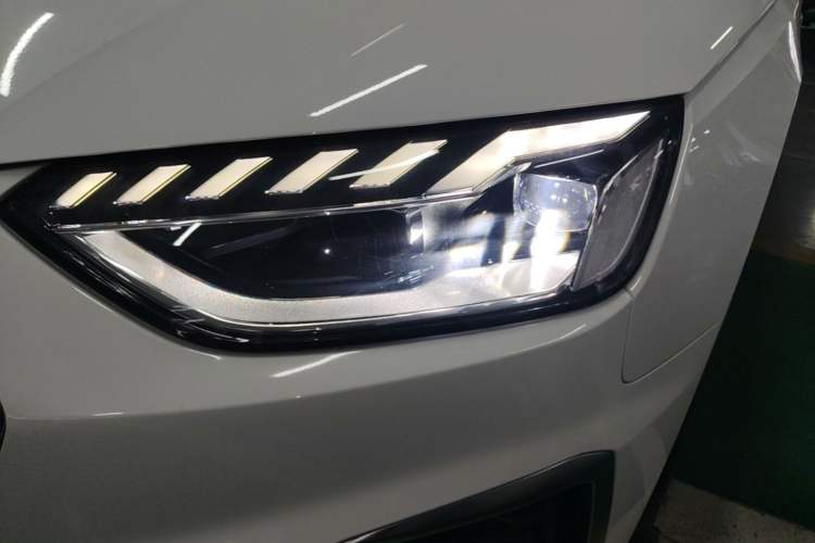 Used Audi A4L 2024 40 TFSI Fashion Dynamic Model Left Front Headlight