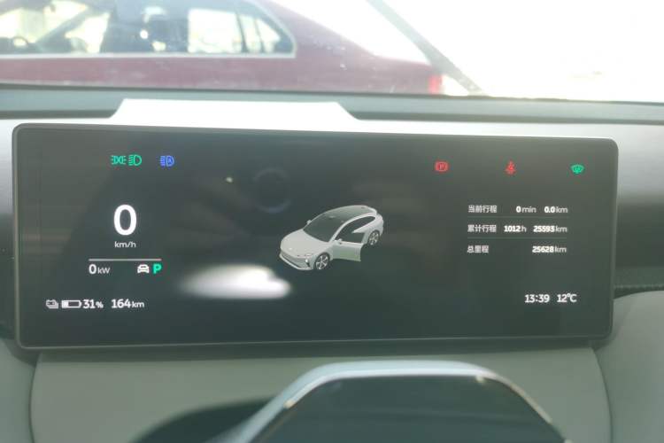 Used Nio ET5T 2023 75 kWh Touring Instrument Cluster