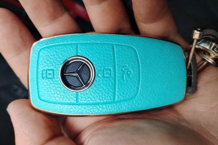 Used Mercedes-Benz A-Class 2022 Second Facelift A 200 L Sport Sedan Fashion Version Vehicle Key