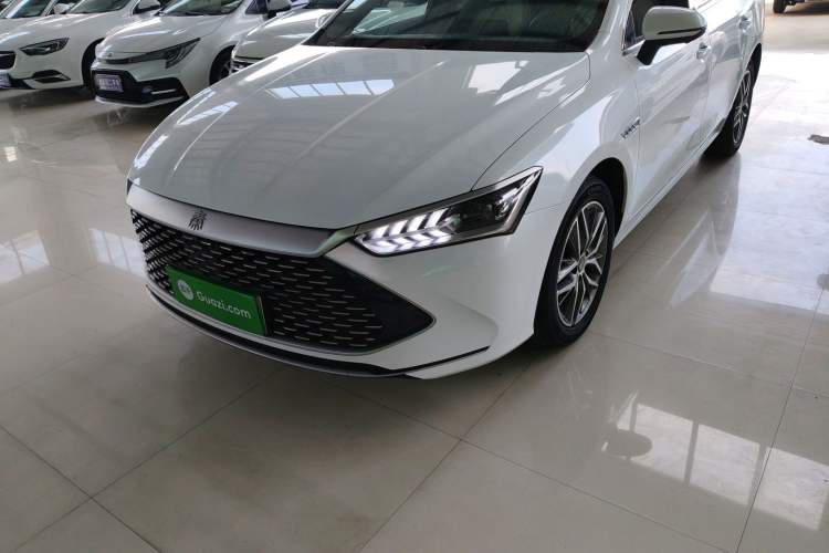 Used BYD Qin PLUS 2023 Champion Edition DM-i 120KM Beyond Model