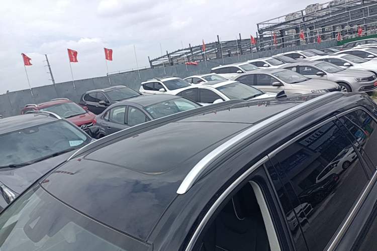Used Hongqi HS7 2022 3.0T Automatic All-Wheel Drive Smart Connect Flagship Edition 7 Seats
