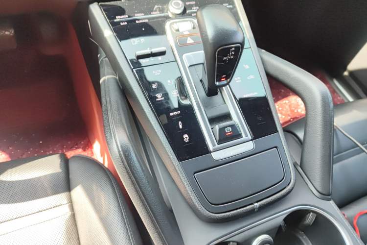 Used Porsche Cayenne 2022 Cayenne 3.0T Platinum Edition