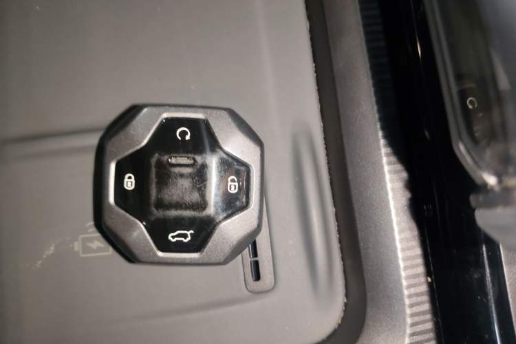 Used JETOUR Shanhai T1 2025 150 km Heading South Interior 1