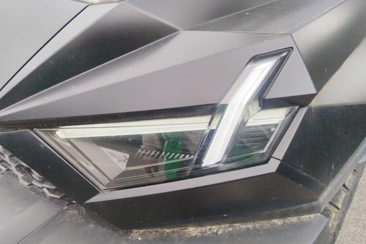 Used Brave warrior 917 2023 Range-Extended Base Model
