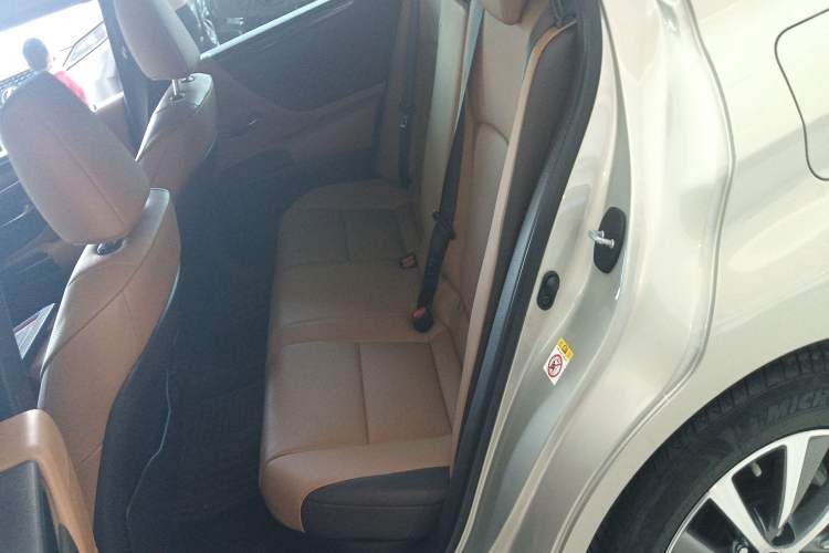 Used Lexus ES 2018 300h Premier Edition China VI Standard
