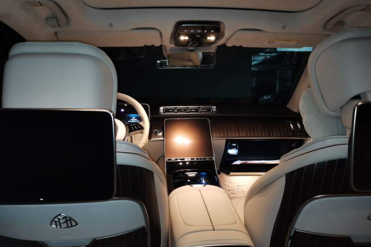 Used Mercedes-Benz Maybach S-Class 2022 S 680 4MATIC Headliner