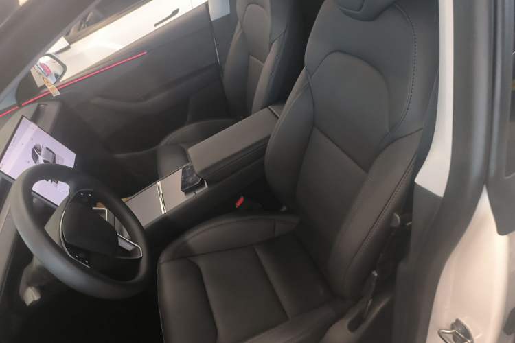 Used Tesla Model Y 2025 Updated Version Long-Range All-Wheel Drive