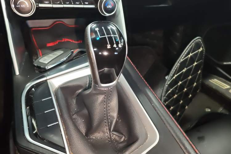 Used Geely Auto Binray 2019 200T Manual Binchi Edition
