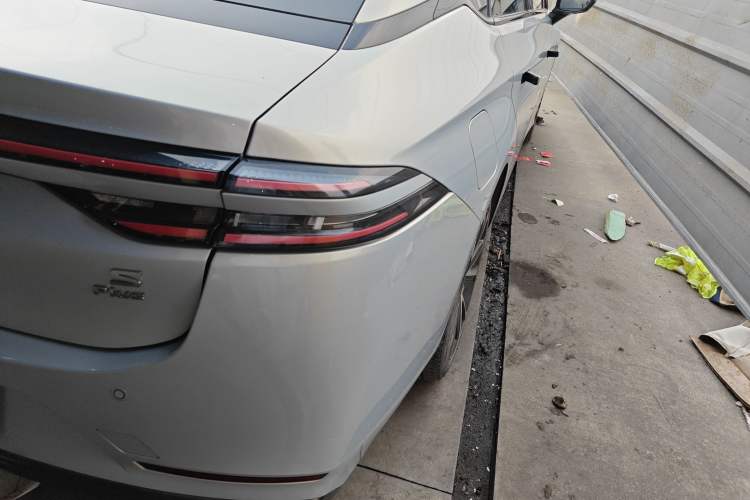 Used AION S Plus 2021 70 Tech Edition Exterior 3