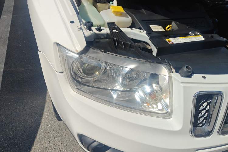 Used Jeep Compass 2012 2.0L two-wheel drive sport version