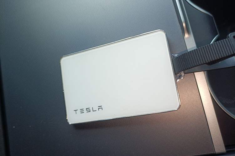 Used Tesla Model 3 2023 Long-Range All-Wheel-Drive Version Vehicle Key