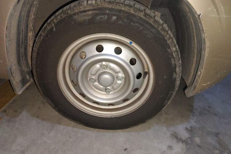 Used Wuling Hongguang V 2022 1.5L Jingqu Edition Electric-Assist LAR