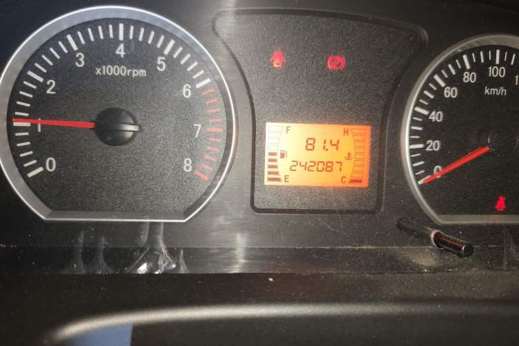 Used FORTHING Lingzhi 2014 V3 1.5L 7-Seater Comfort Model
