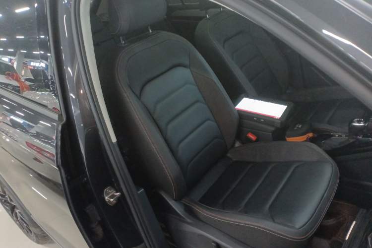 Used Volkswagen Tayron 2021 330TSI Two-Wheel-Drive 3rd Anniversary Limited Edition