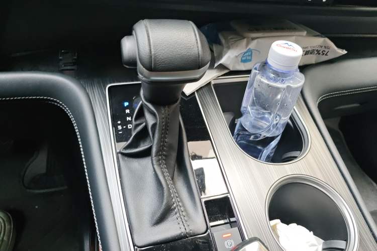 Used Toyota Sienna 2024 2.5L Hybrid Prestige Deluxe Edition