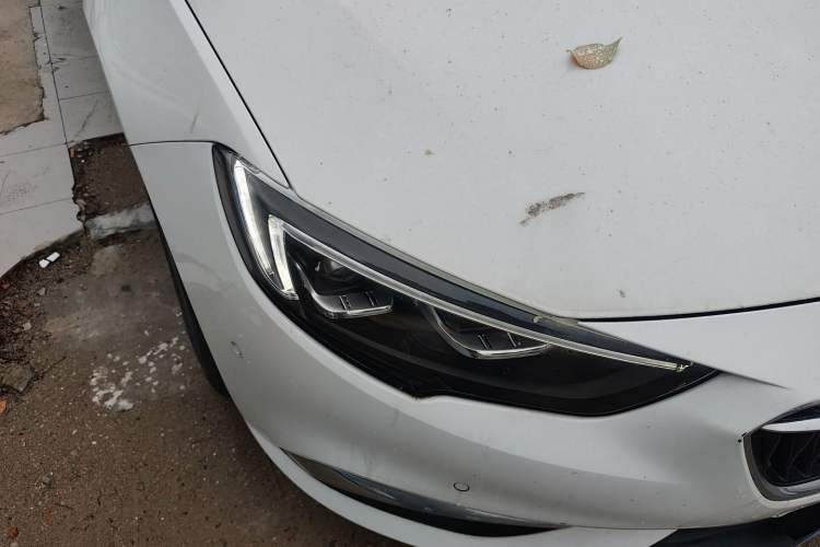 Used Buick Regal 2019 Revised 20T Luxury Version China VI Standard Right Front Headlight