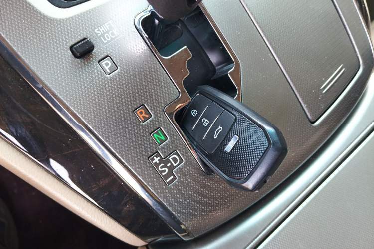 Used Toyota Alphard 2012 3.5L Luxury Edition Vehicle Key