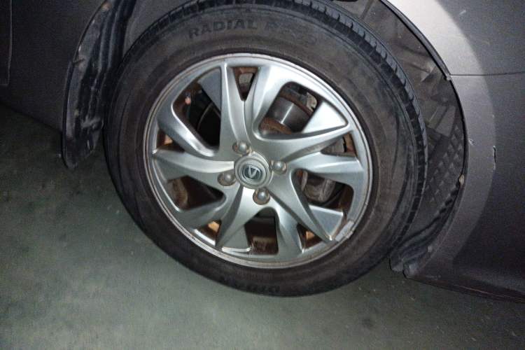 Used CHANGAN Alsvin V5 2012 1.5L Manual Sport Version China V Standard