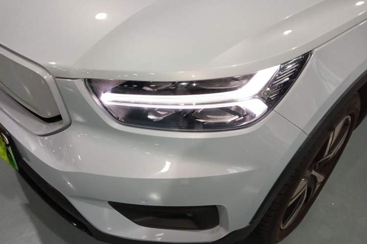 Used Volvo XC40 New Energy 2022 Four-Wheel Drive High-Performance Version