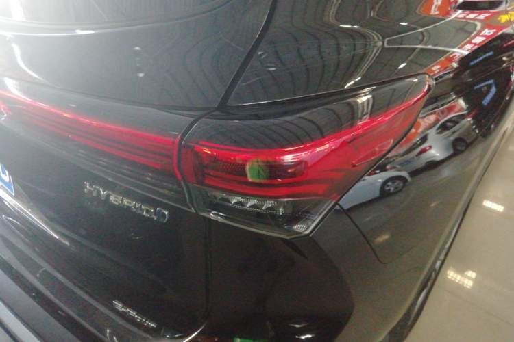 Used Toyota Highlander 2022 Dual-Engine 2.5L Four-Wheel Drive Prestige Version 7 Seats