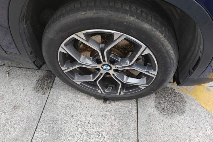 Used BMW X1 2020 sDrive25Li Leading Model
