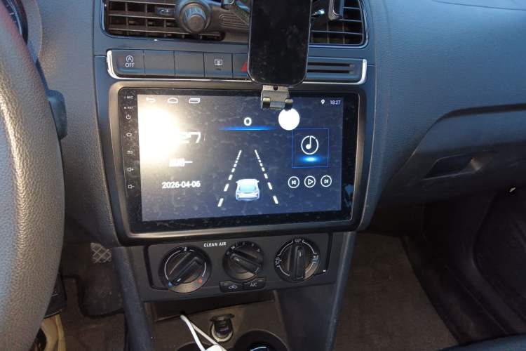 Used Volkswagen Polo 2018 1.5L Automatic Advanced Driving Model Audio And AC Panel