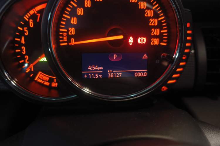 Used MINI MINI 2014 1.5T COOPER Excitement