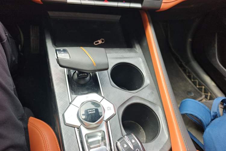 Used CHANGAN UNI-V 2023 1.5T Sport Edition
