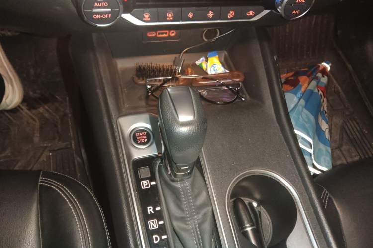 Used Nissan Teana 2019 2.0T XL Upper Smart Enjoyment Version Gear Lever